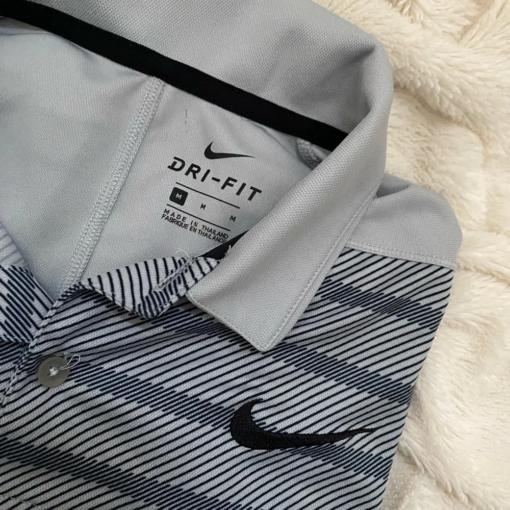 Nike Dri-Fit striped golf polo striped grey Sz M EUC